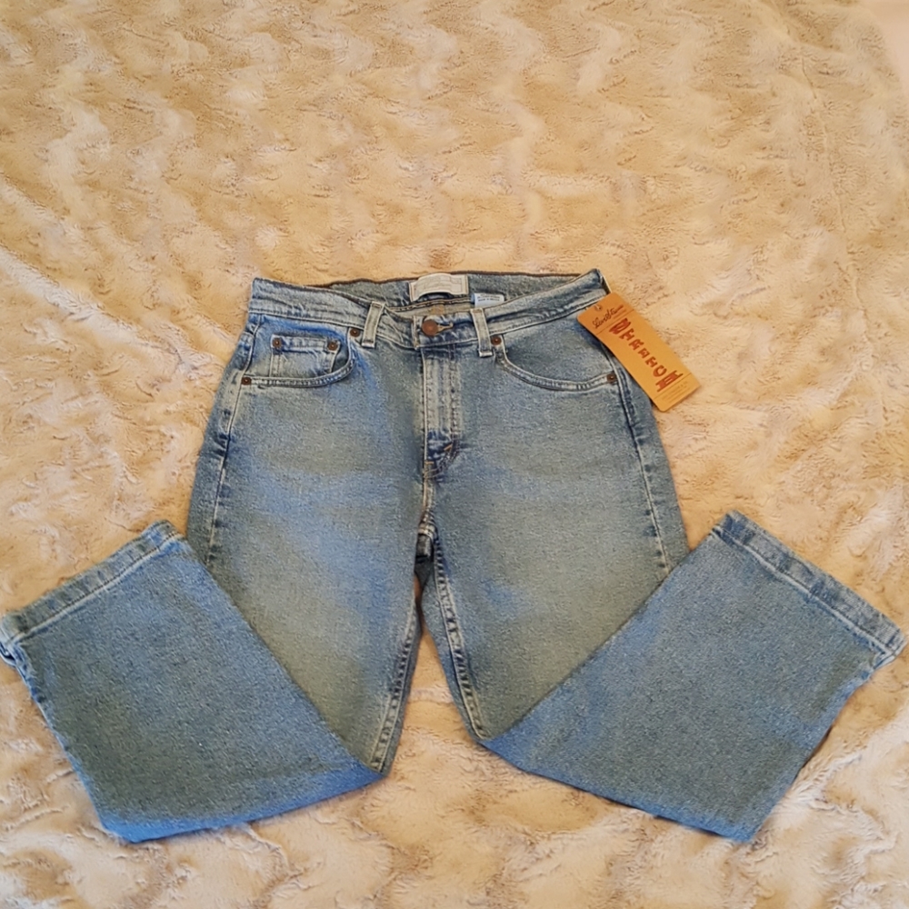 NWT Levi's (Levi Strauss) 5-pocket Capri sz 8
